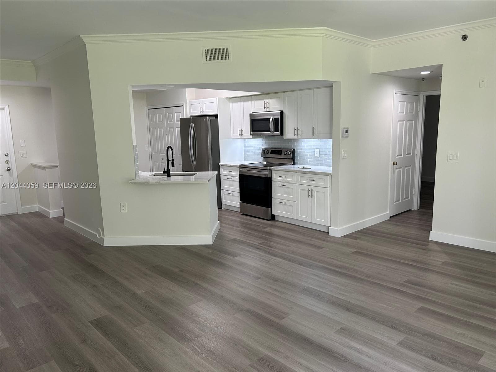 Condominium at 3225 NE 184th St # 10106, Aventura FL 33160