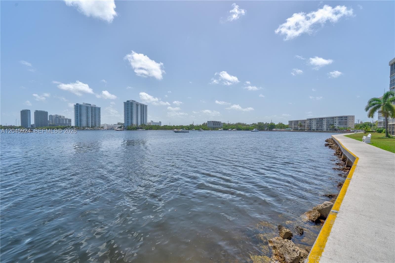 Condominium at 3000 Marcos Dr # P612, Aventura FL 33160