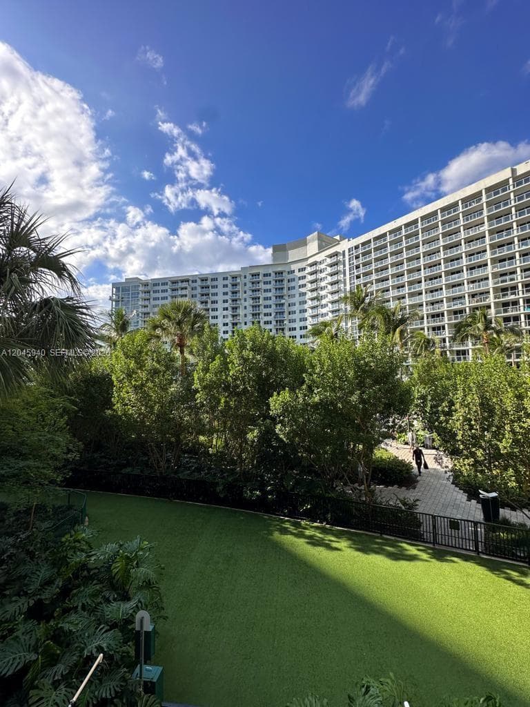 Condominium at 1500 Bay Rd # 264S, Miami Beach FL 33139