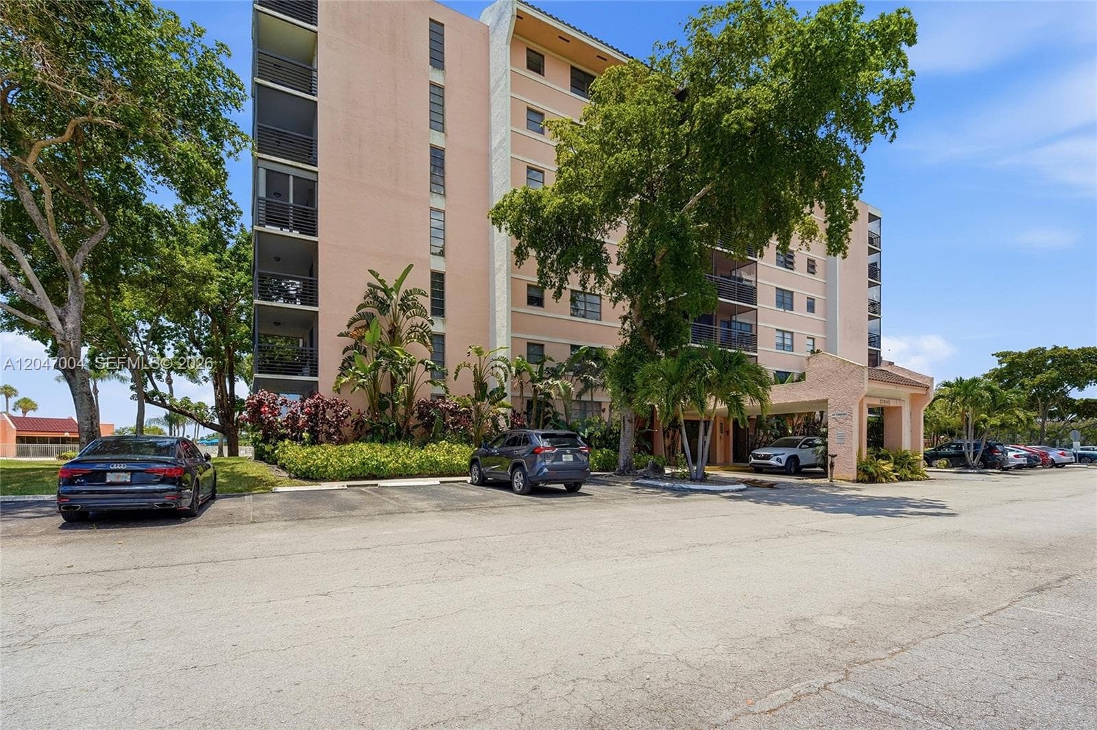 Condominium at 20840 San Simeon Way # 609, Miami FL 33179