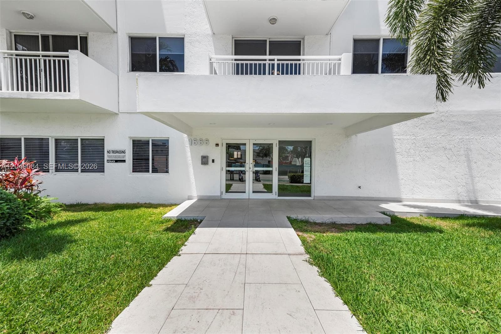 Condominium at 1666 West Ave # 404, Miami Beach FL 33139