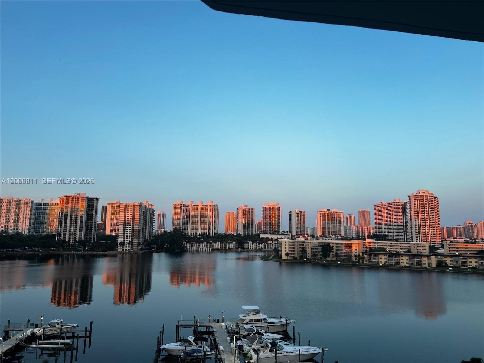 Condominium at Aventura, FL, 33160