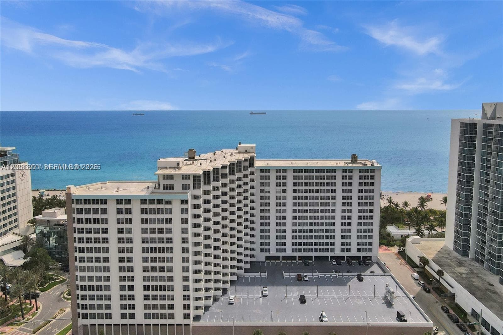 Condominium at 2899 Collins Ave # 1734, Miami Beach FL 33140