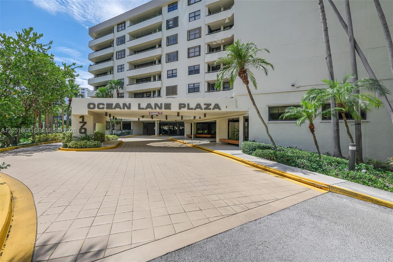 Condominium at 170 Ocean Lane Dr # 305, Key Biscayne FL 33149