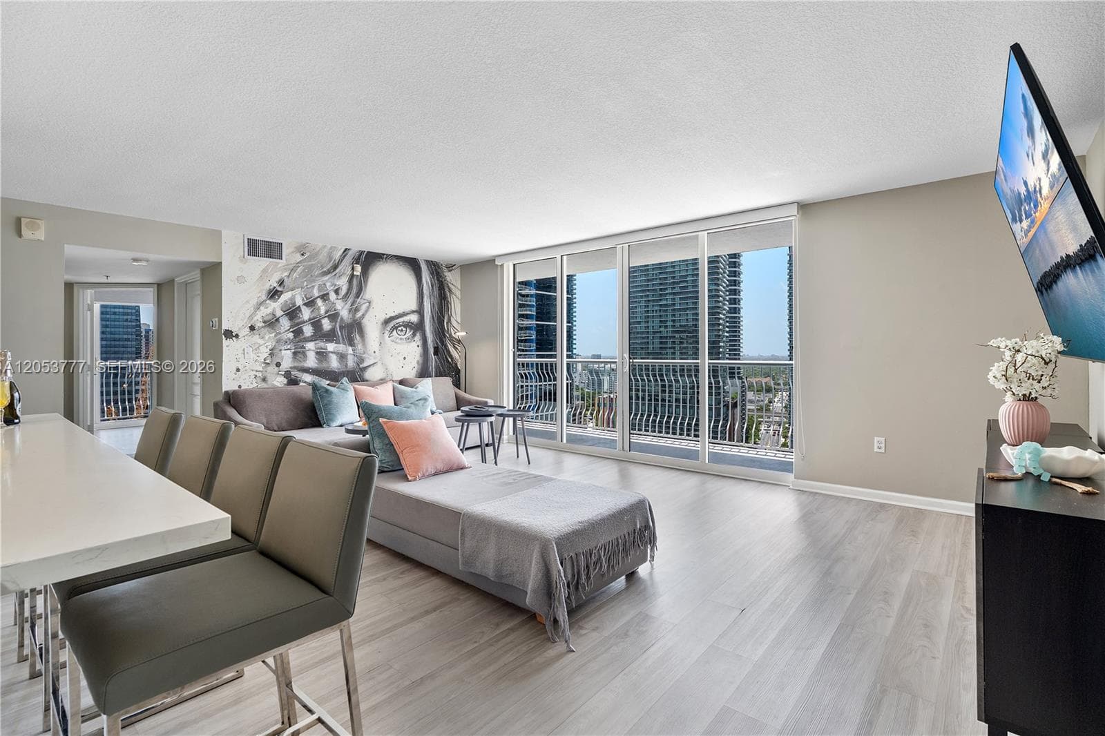 Condominium at 1200 Brickell Bay Dr # 2423, Miami FL 33131