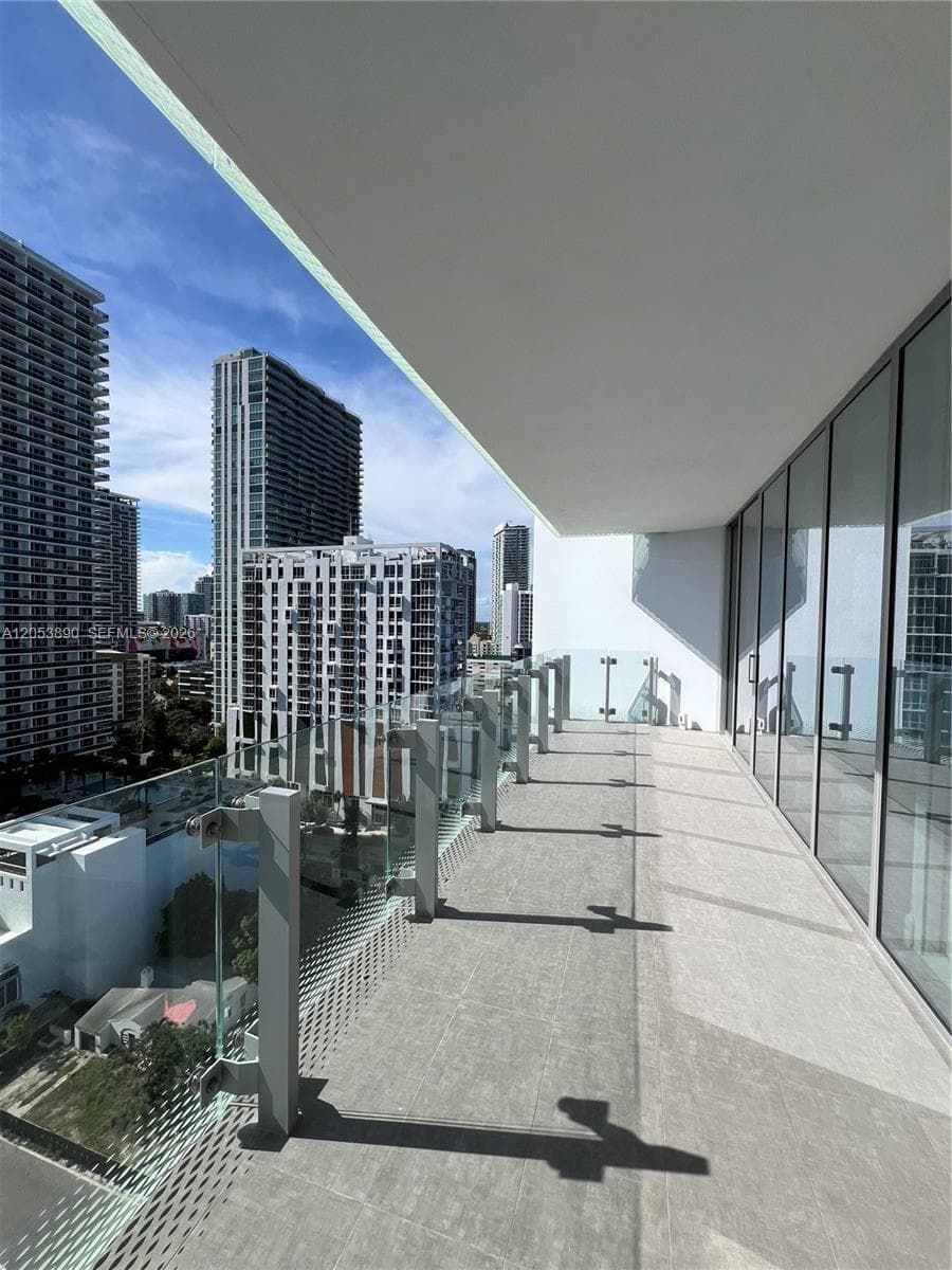 Condominium at 700 NE 26th Ter # 1506, Miami FL 33137