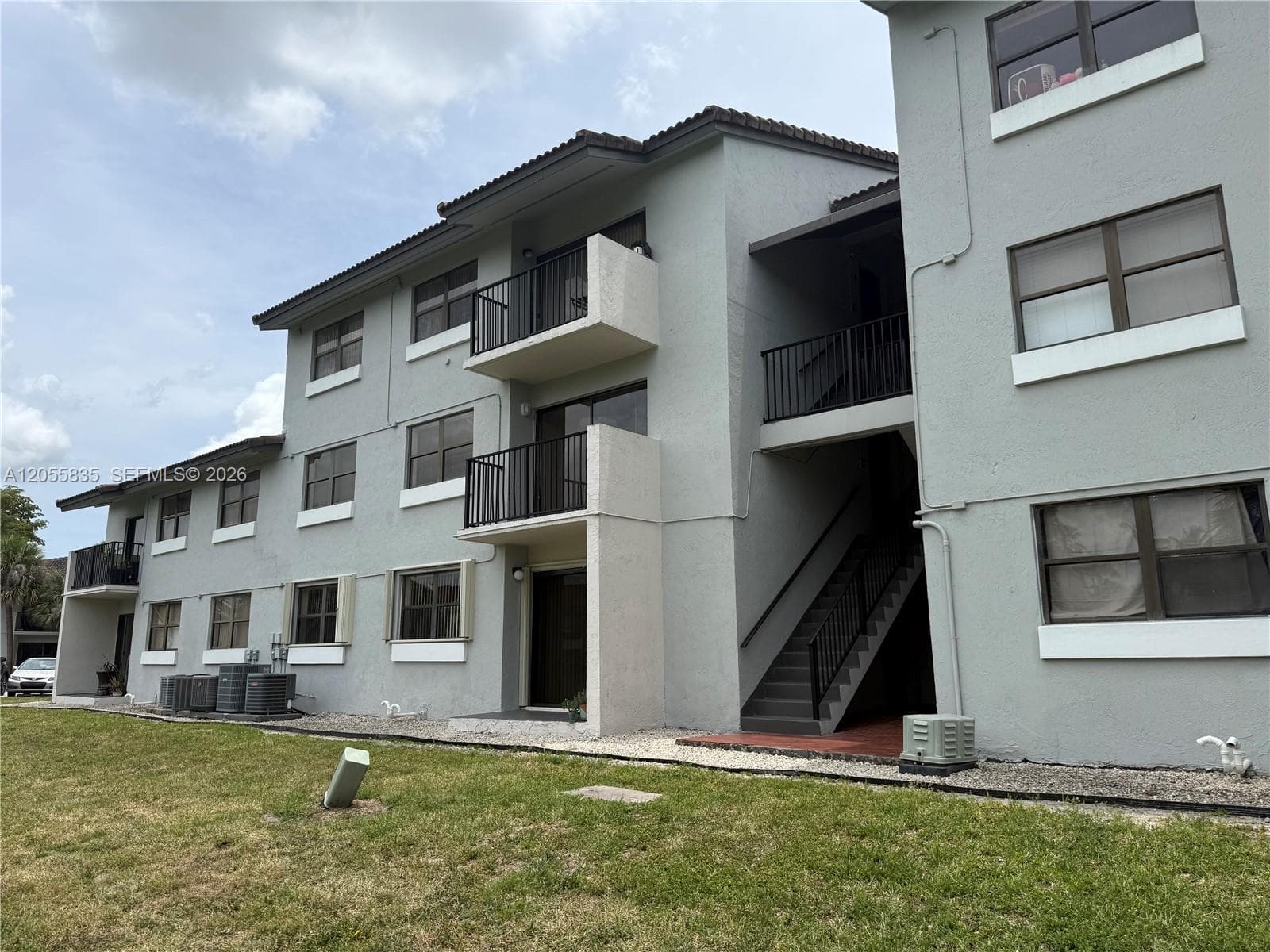 Condominium at 7195 NW 179th St # 211, Hialeah FL 33015