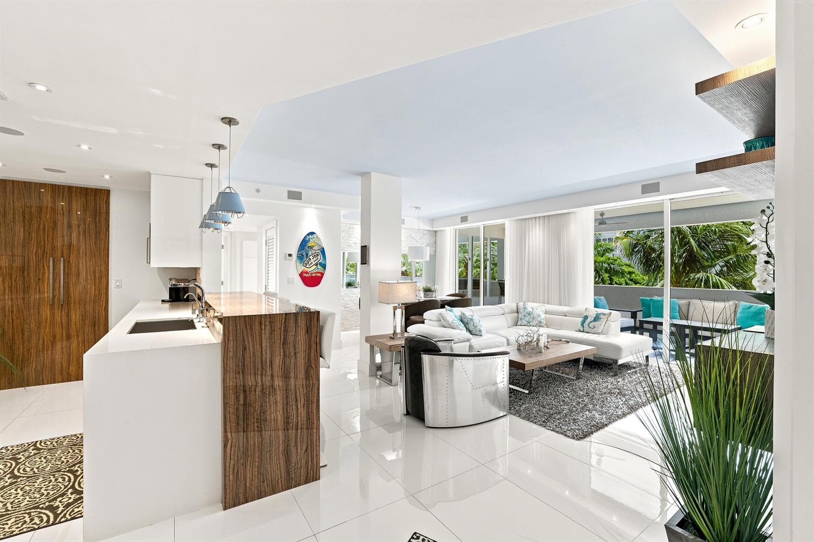 Condominium at 17100 N Bay Road # 1401, Sunny Isles Beach FL 33160