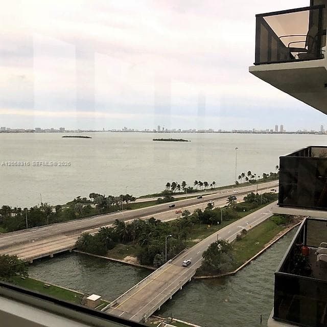 Condominium at 600 NE 36th St # T1, Miami FL 33137