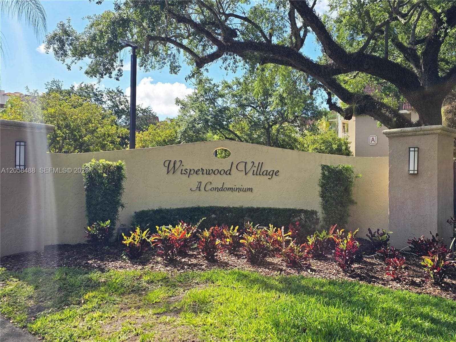 Condominium at Miami, FL, 33176