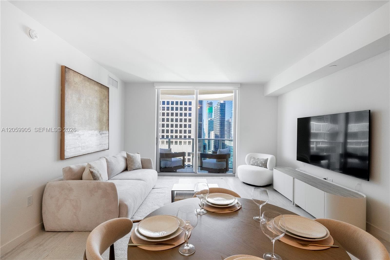 Condominium at 77 SE 5TH ST # 3914, Miami FL 33131