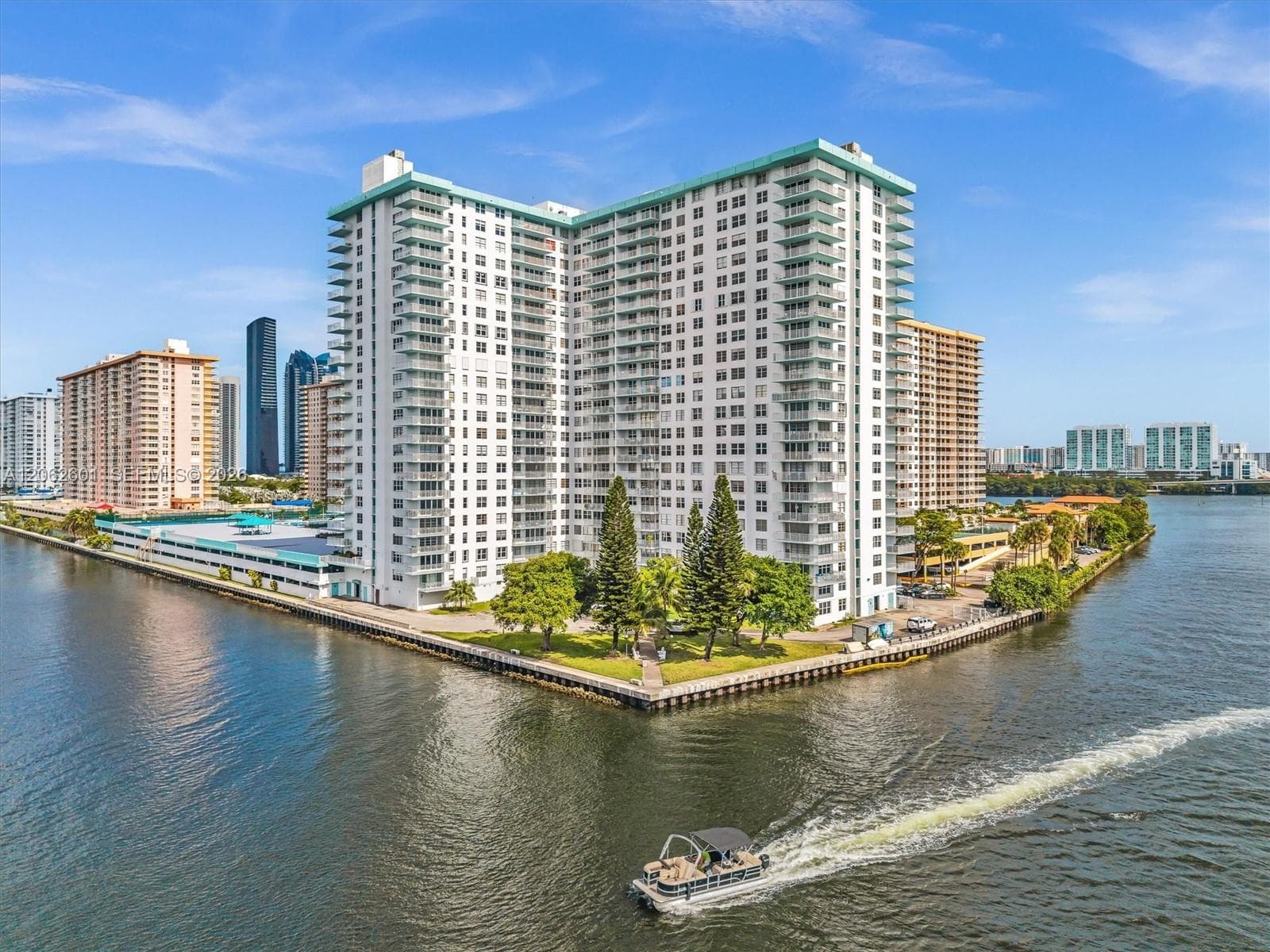 Condominium at 301 174th St # 2205, Sunny Isles Beach FL 33160