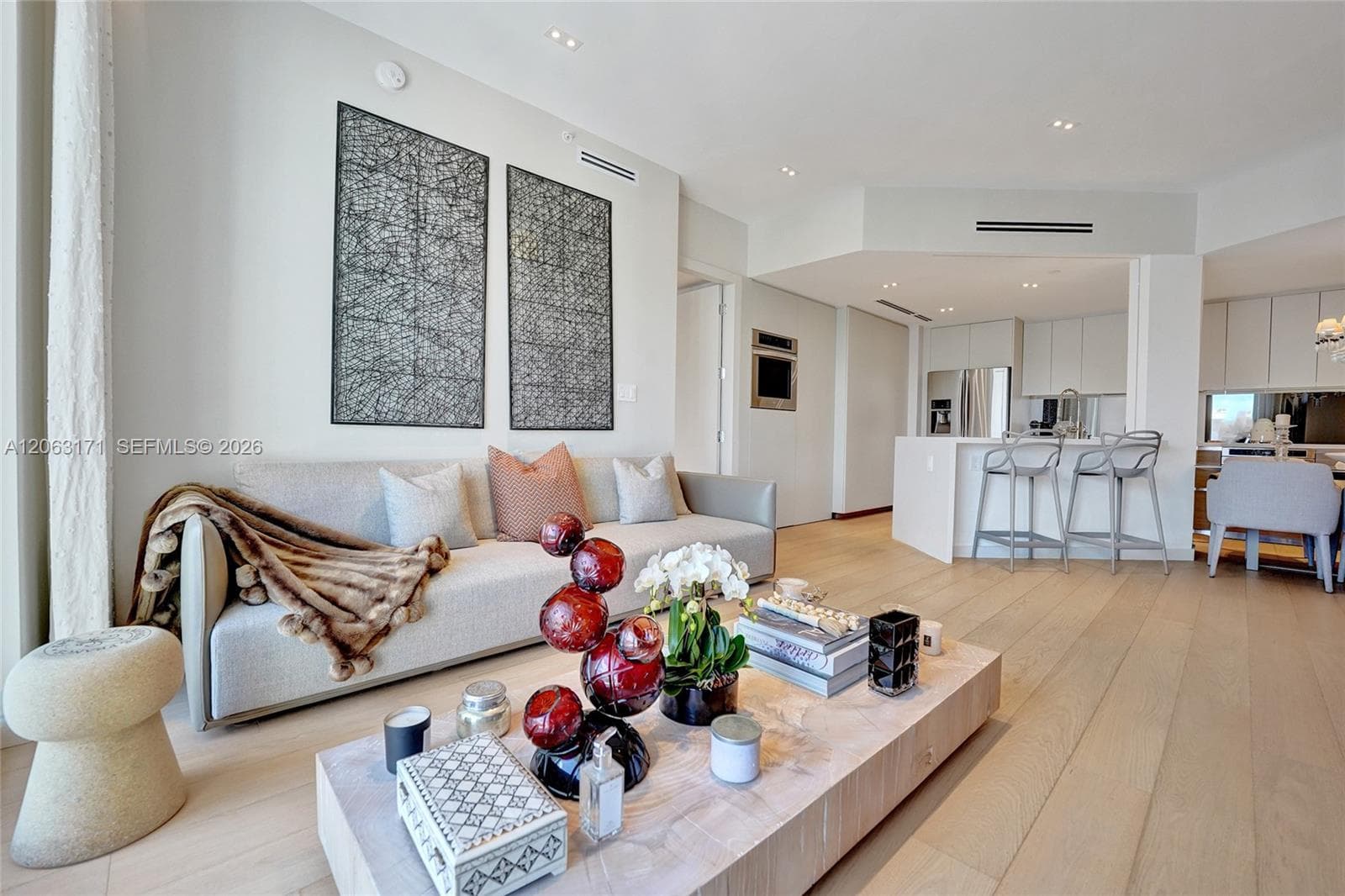 Condominium at 19900 E Country Club Dr, Aventura FL 33180