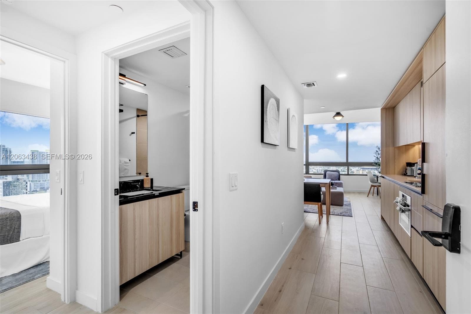 Condominium at 225 N Miami Ave # 3712, Miami FL 33128