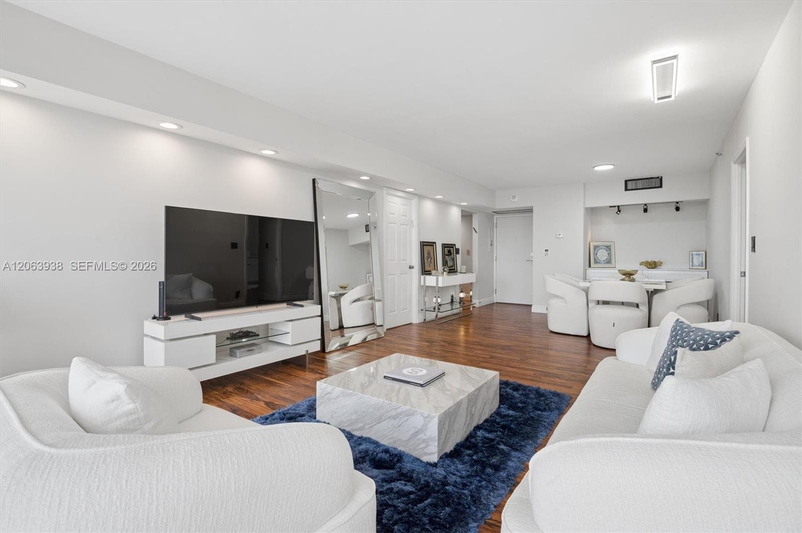 Condominium at 20225 NE 34th Ct # 1014, Aventura FL 33180