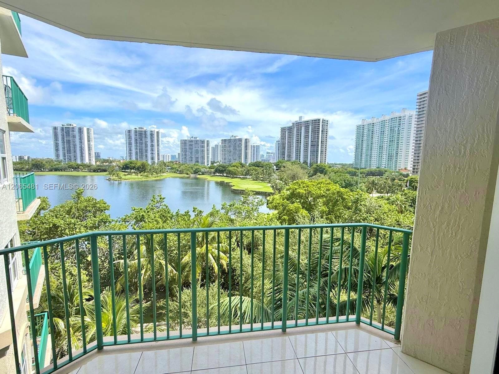 Condominium at 20000 E Country Club Dr # 612, Aventura FL 33180
