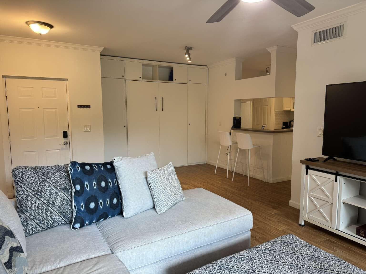 Condominium at 17125 N Bay Road # 3102, Sunny Isles Beach FL 33160