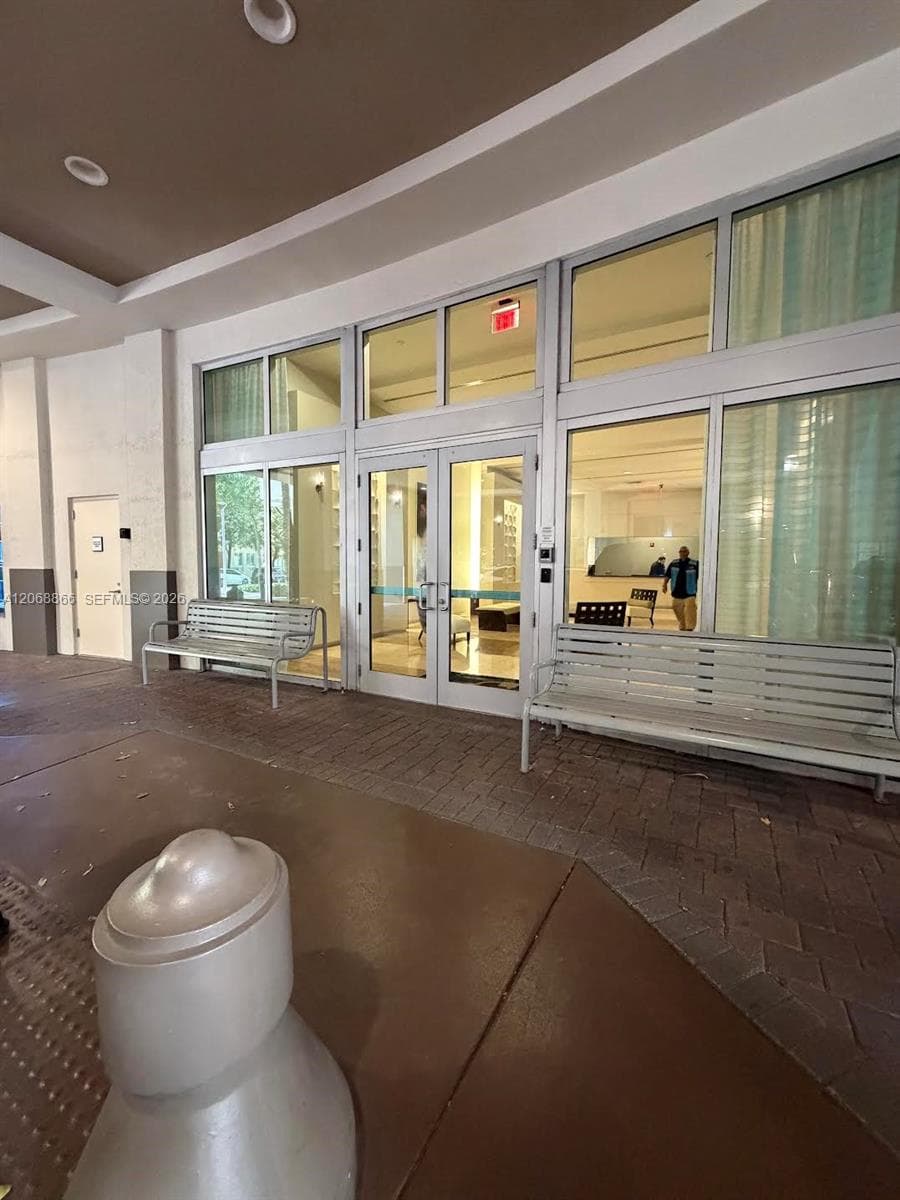 Condominium at 9055 SW 73rd Ct # 2109, Miami FL 33156