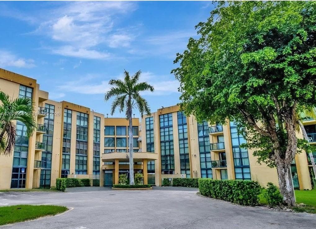 Condominium at 11790 SW 18th St # 3, Miami FL 33175
