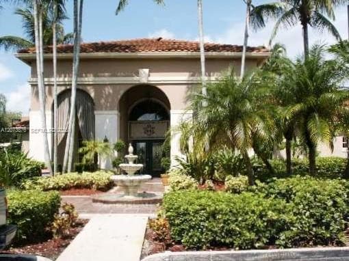 Condominium at 18328 NW 68th Ave # O, Hialeah FL 33015