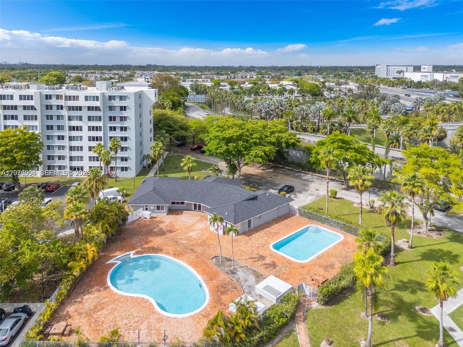 Condominium at 9143 SW 77th Ave # B710, Miami FL 33156