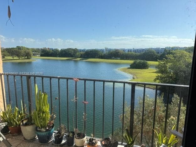 Condominium at 9688 Fontainebleau Blvd # 409, Miami FL 33172
