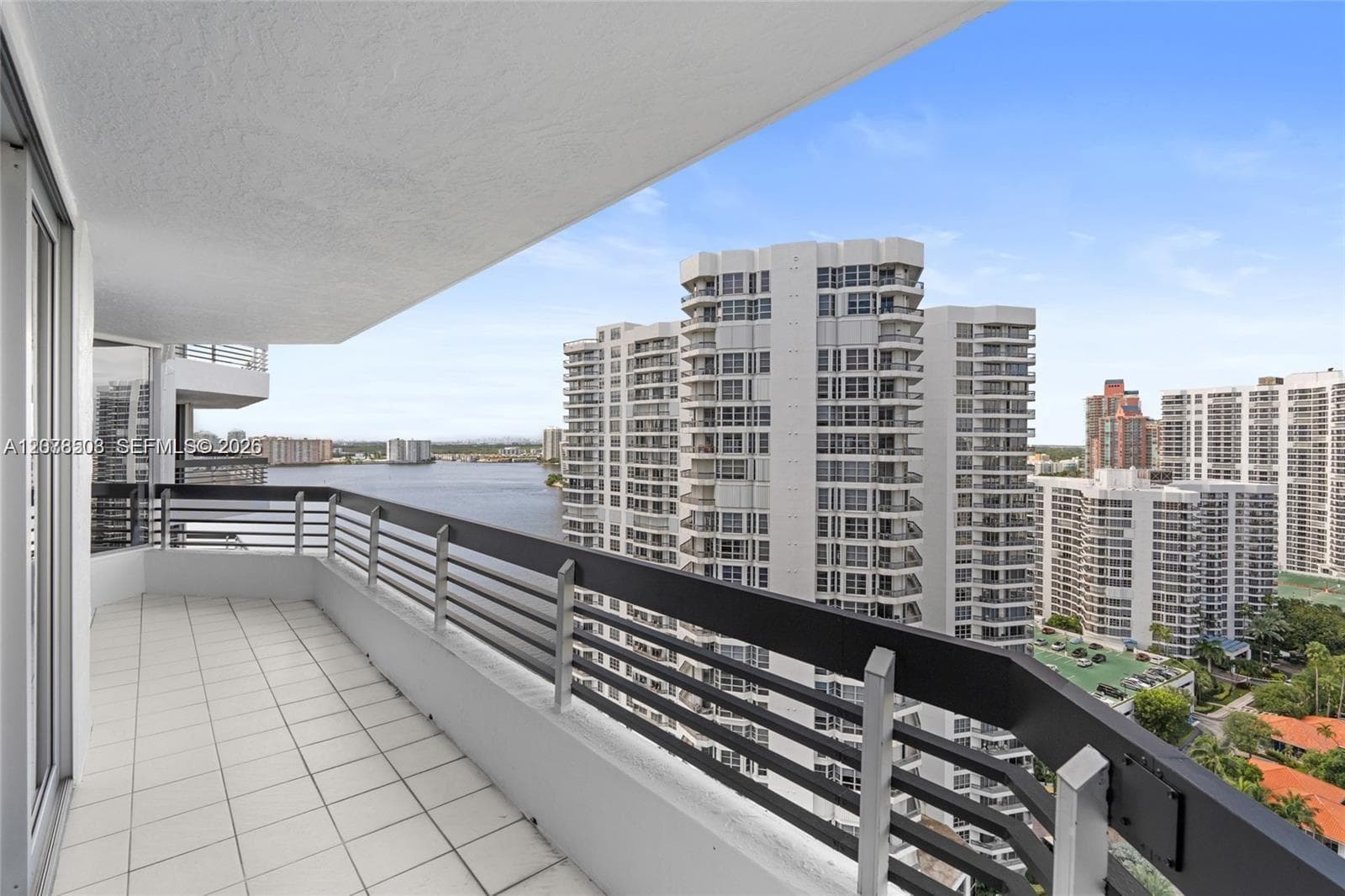 Condominium at 19195 NE 36th Ct # 2502, Aventura FL 33180