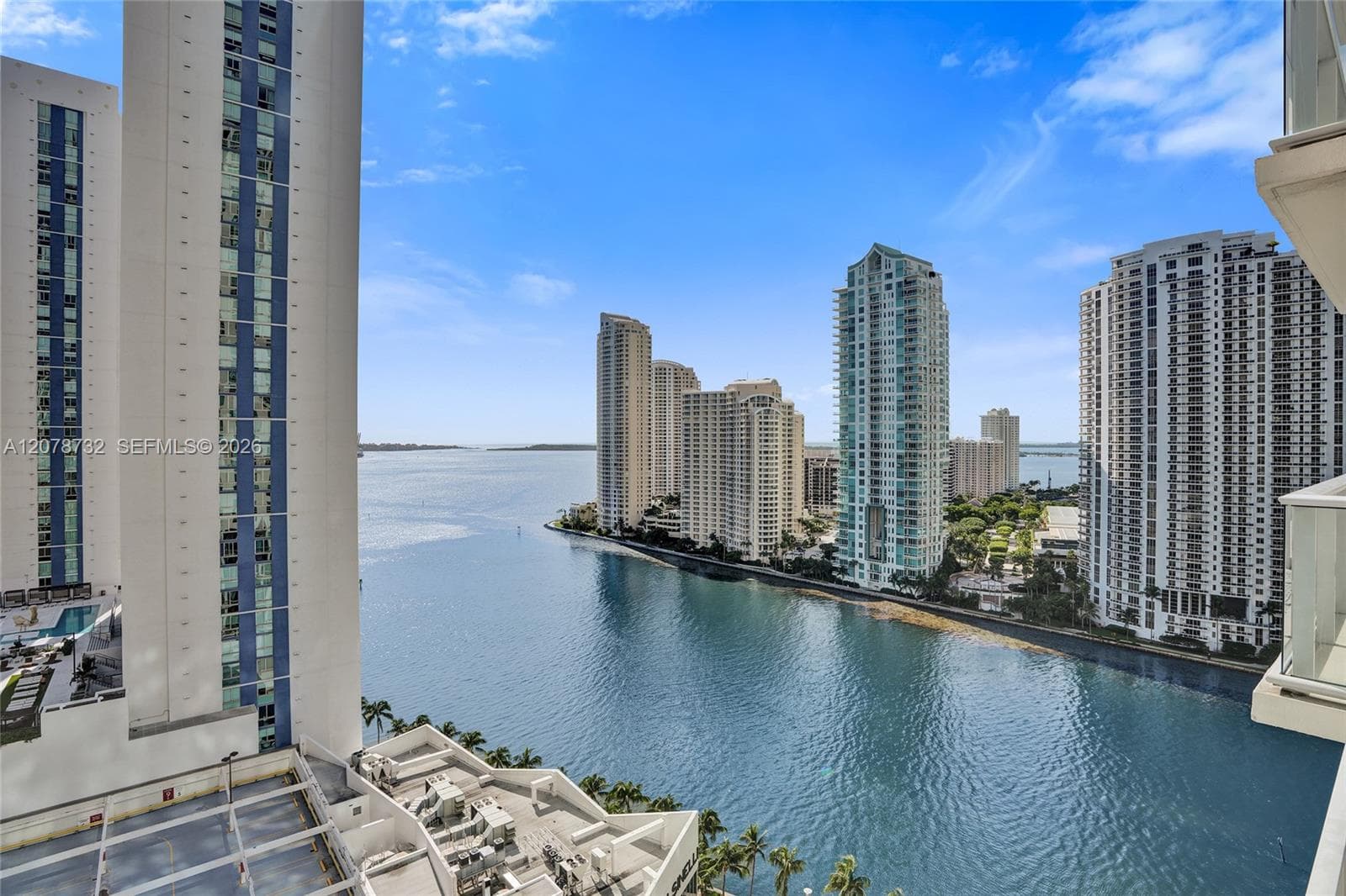 Condominium at 300 S Biscayne Blvd # 1816, Miami FL 33131
