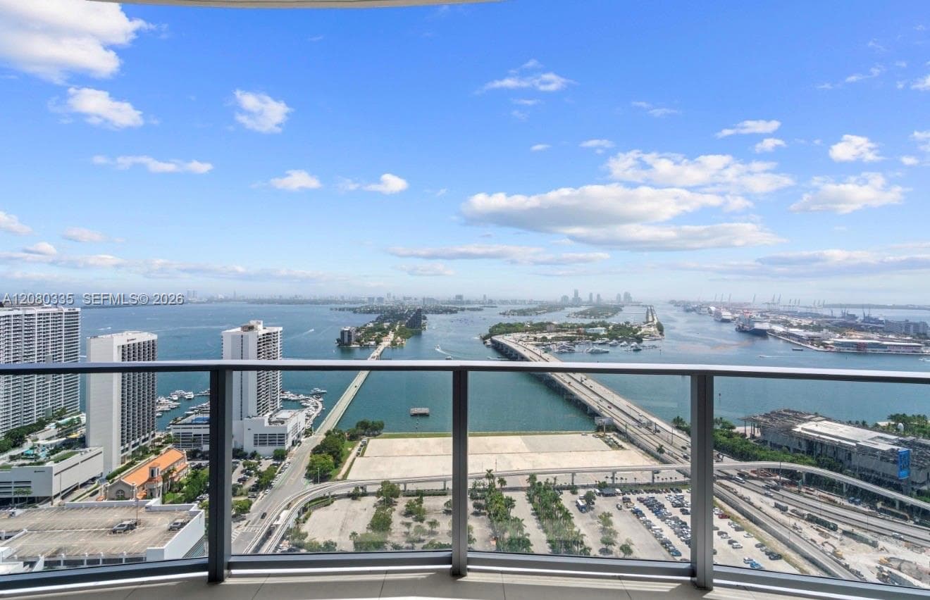 Condominium at 1400 biscayne # 3805, Miami FL 33132