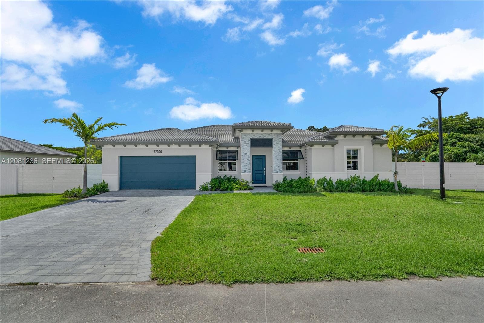 Single Family Residence at 27306 SW 161st Ct # 27306, Homestead FL 33031