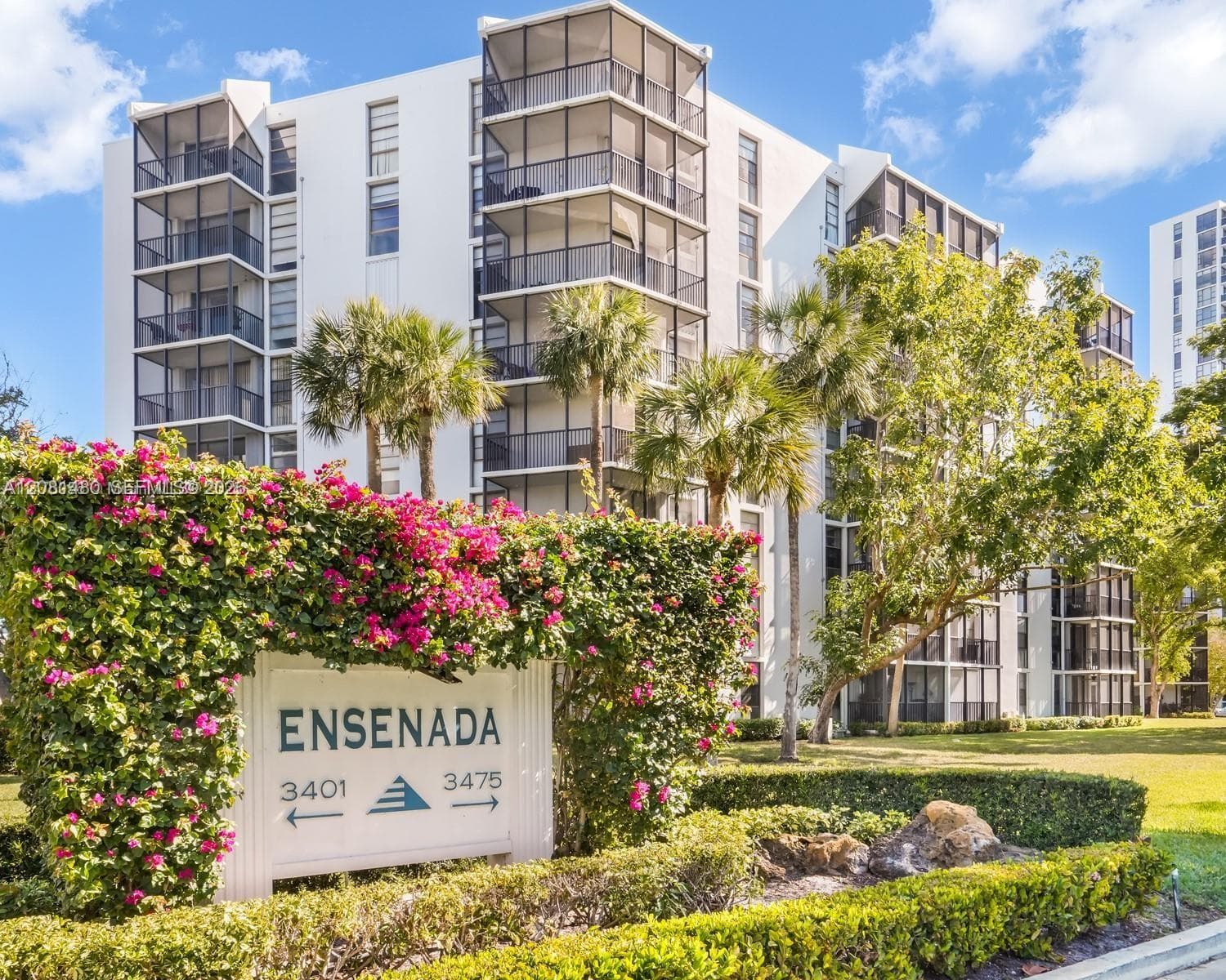 Condominium at 3475 N Country Club Dr # 615, Aventura FL 33180