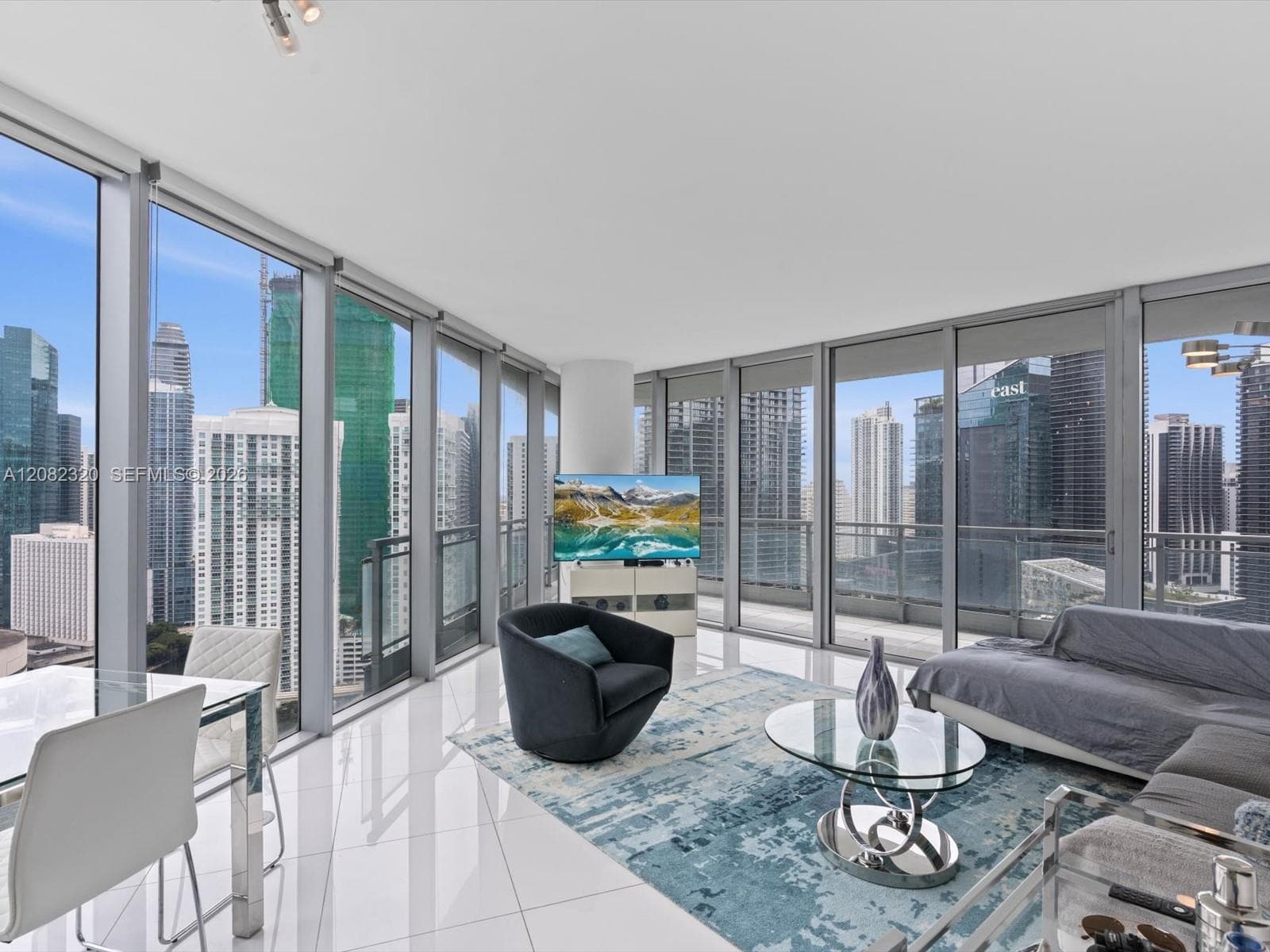 Condominium at 92 SW 3rd St # 3501, Miami FL 33130