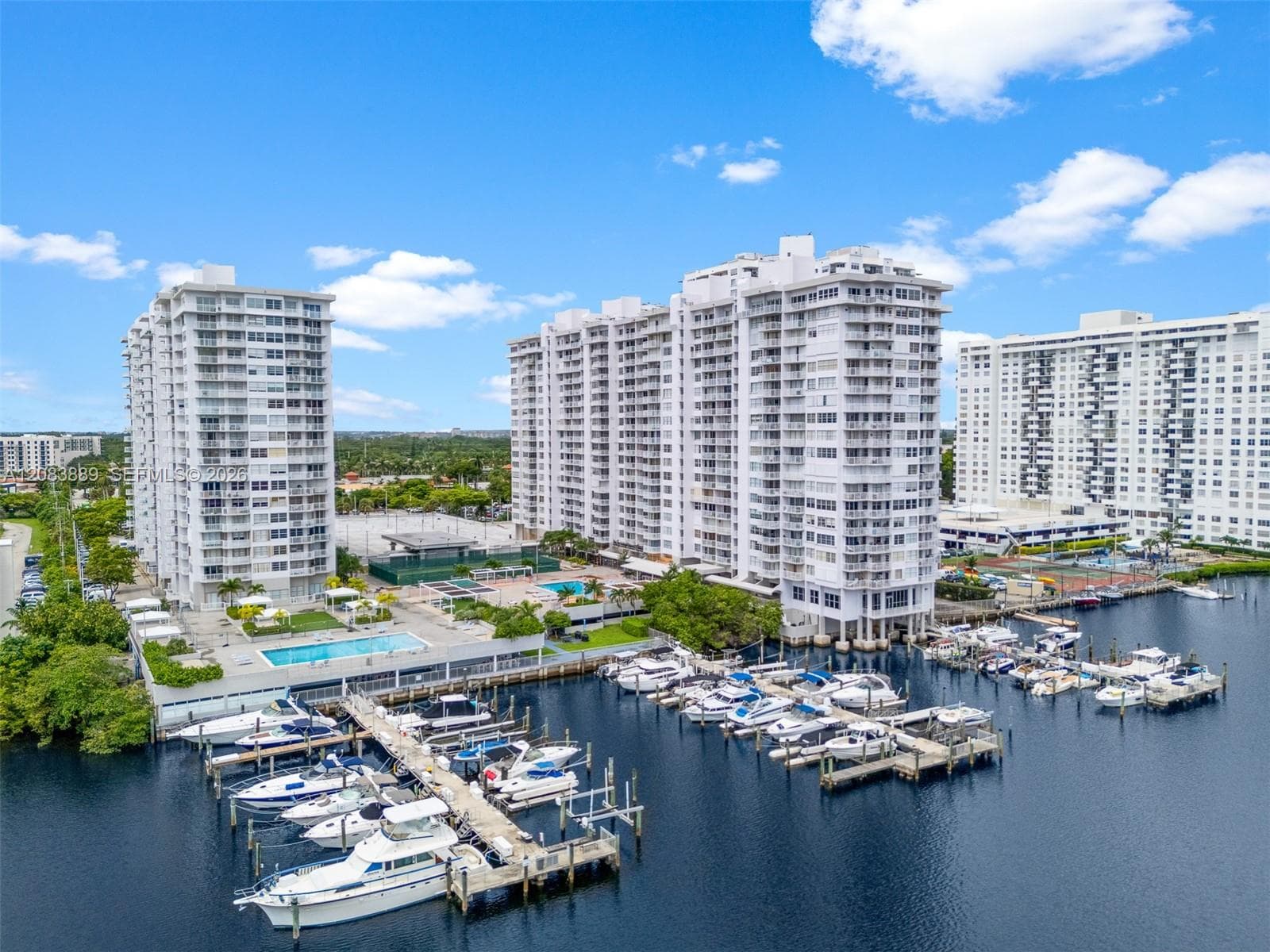 Condominium at 18071 Biscayne Blvd, Aventura FL 33160
