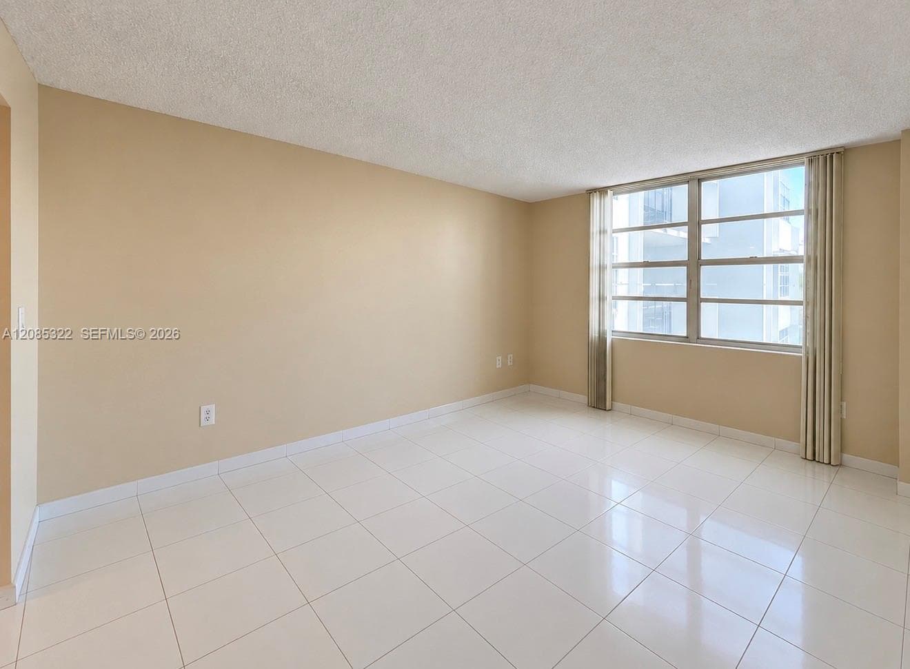 Condominium at 2750 NE 183rd St # 601, Aventura FL 33160