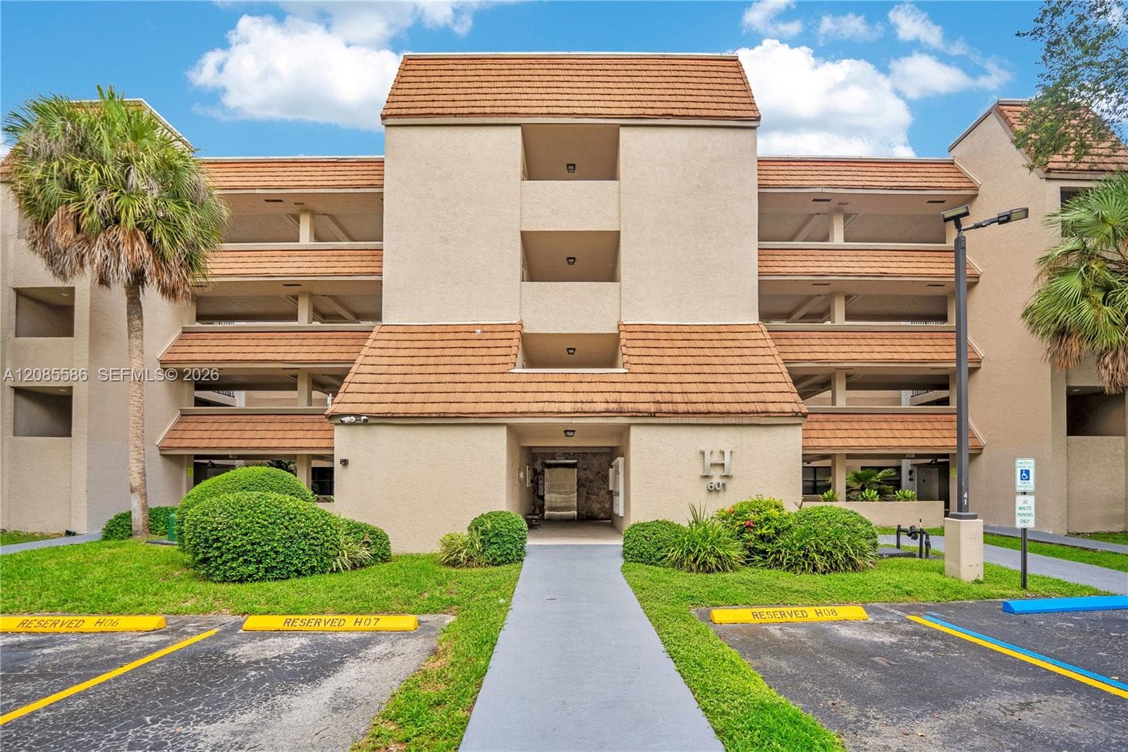 Condominium at 601 Ives Dairy Rd # 8, Miami FL 33179