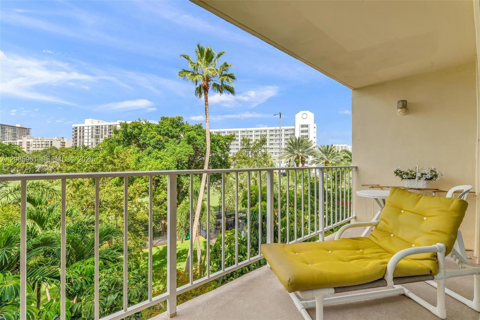 Condominium at 200 178th Dr # 409, Sunny Isles Beach FL 33160
