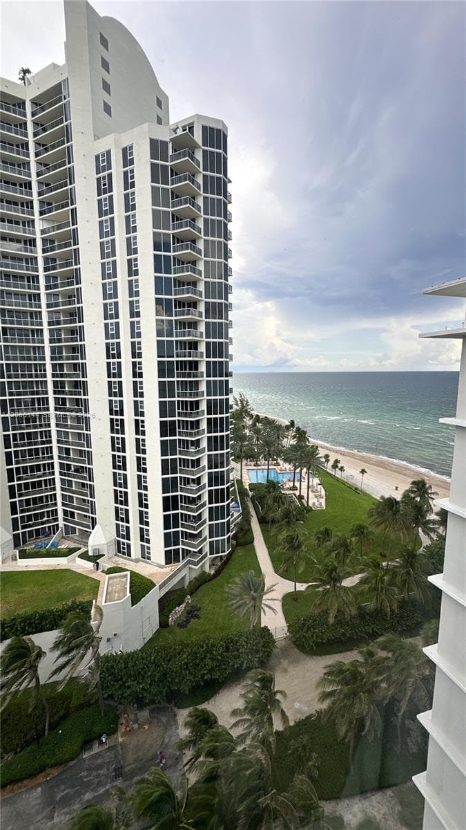 Condominium at 19201 Collins Ave # 1119, Sunny Isles Beach FL 33160