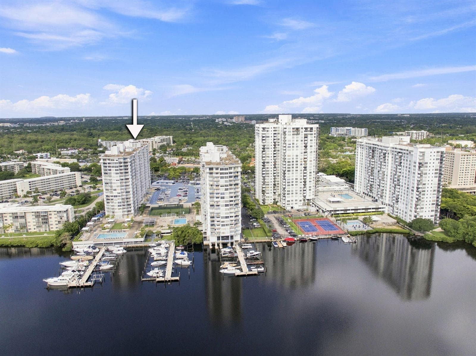 Condominium at 18021 Biscayne Boulevard # 901, Aventura FL 33160