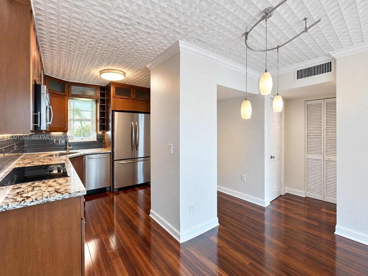 Condominium at 600 NE 25th St # 63, Miami FL 33137
