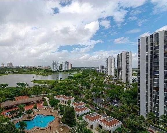 Condominium at 20281 E Country Club Dr # 1105, Aventura FL 33180